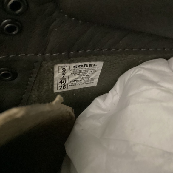 SOREL Women's Hi-Line Lace-Up Cozy Hiker Booties, size 9 - Picture 6 of 10